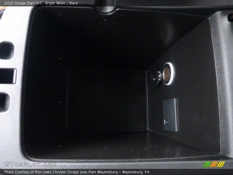 Bright White / Black 2015 Dodge Dart SXT