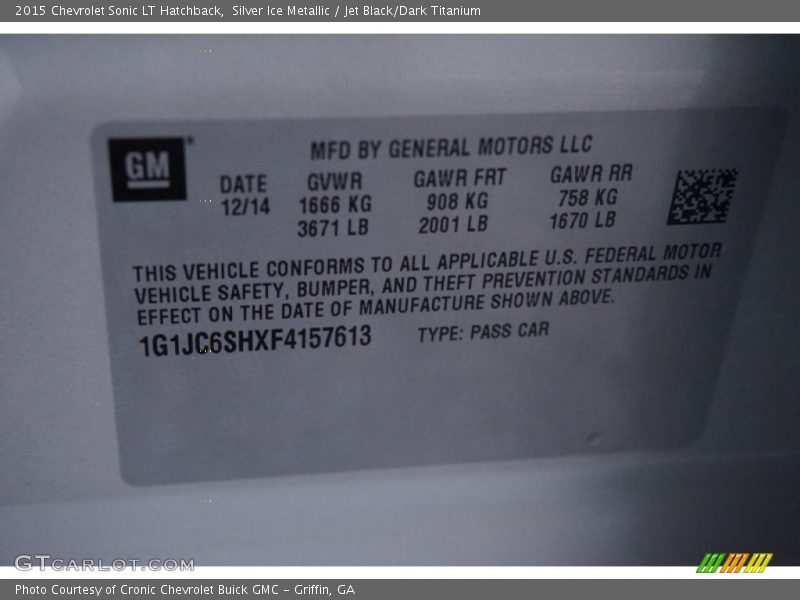 Silver Ice Metallic / Jet Black/Dark Titanium 2015 Chevrolet Sonic LT Hatchback