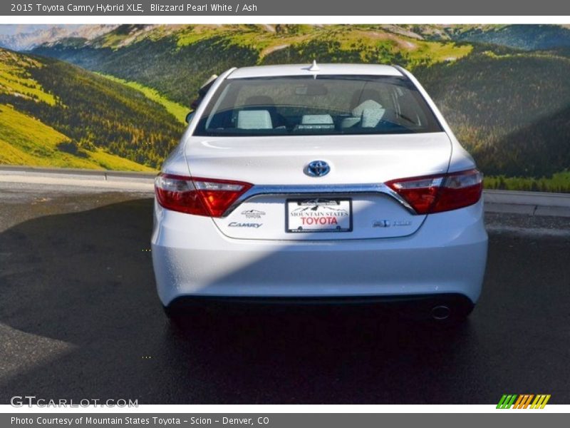 Blizzard Pearl White / Ash 2015 Toyota Camry Hybrid XLE