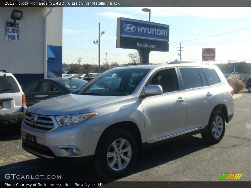 Classic Silver Metallic / Black 2012 Toyota Highlander SE 4WD
