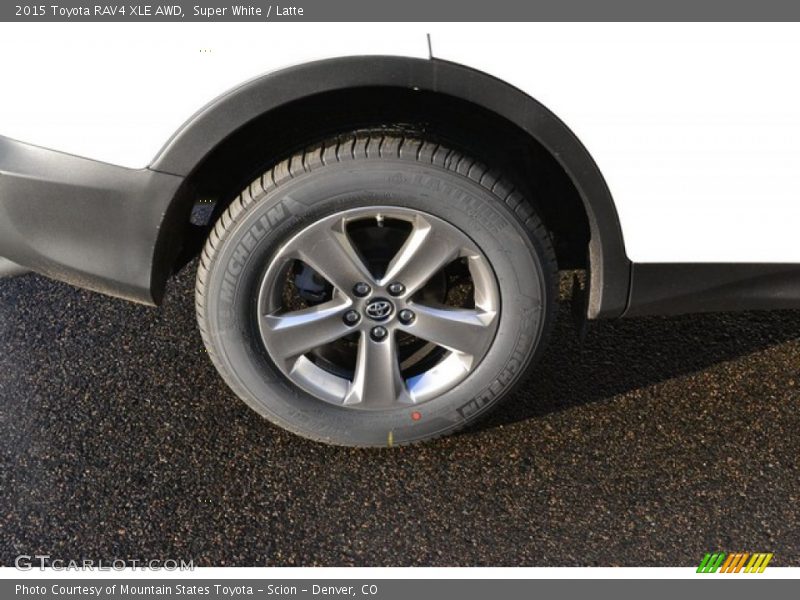 Super White / Latte 2015 Toyota RAV4 XLE AWD