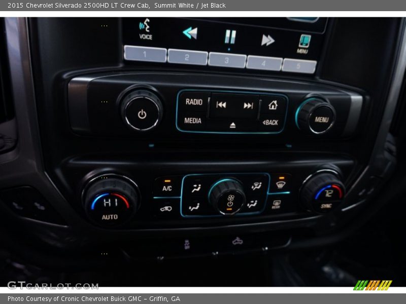 Summit White / Jet Black 2015 Chevrolet Silverado 2500HD LT Crew Cab