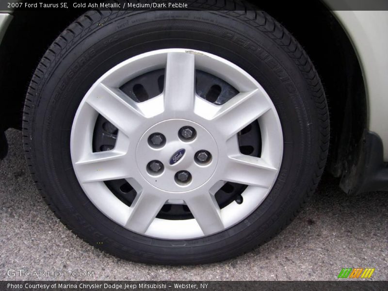 Gold Ash Metallic / Medium/Dark Pebble 2007 Ford Taurus SE