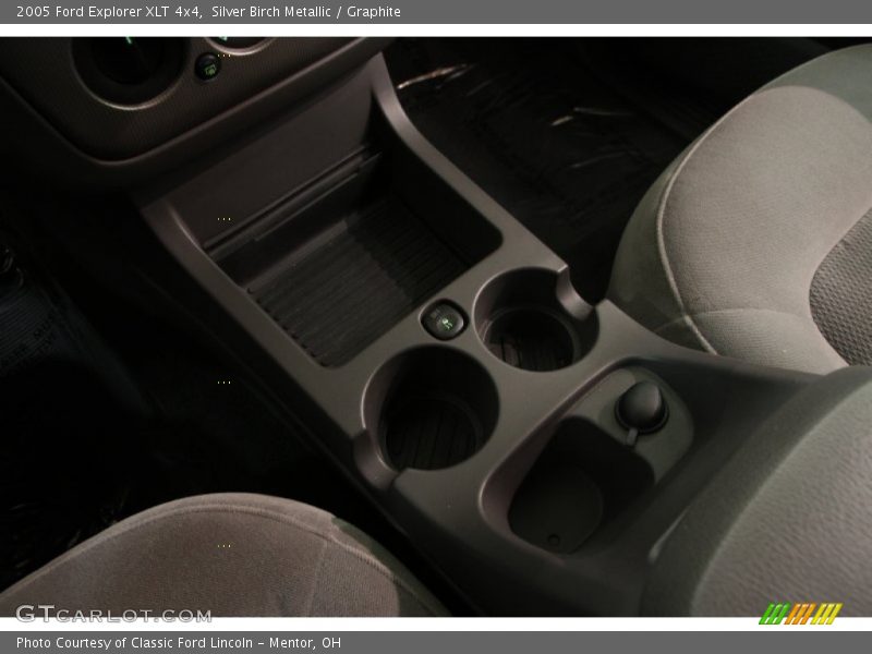 Silver Birch Metallic / Graphite 2005 Ford Explorer XLT 4x4