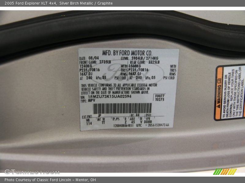 Silver Birch Metallic / Graphite 2005 Ford Explorer XLT 4x4