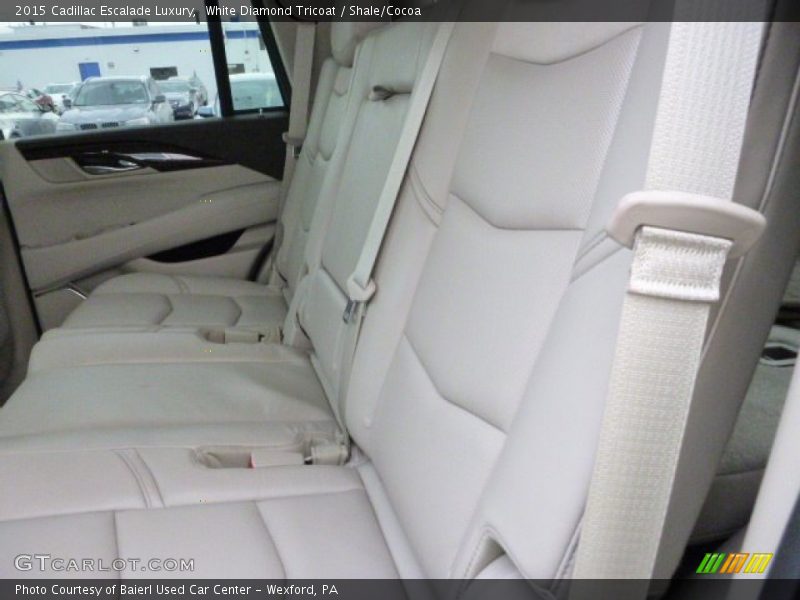 White Diamond Tricoat / Shale/Cocoa 2015 Cadillac Escalade Luxury