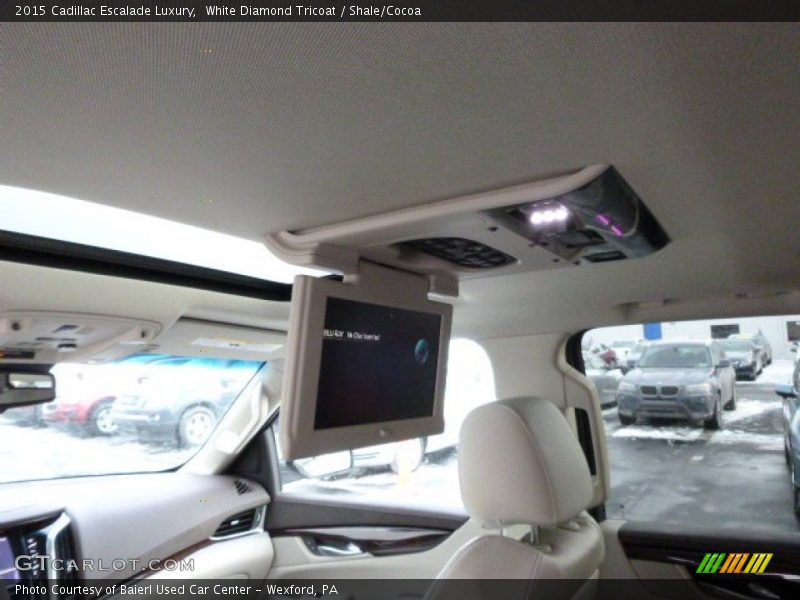 White Diamond Tricoat / Shale/Cocoa 2015 Cadillac Escalade Luxury