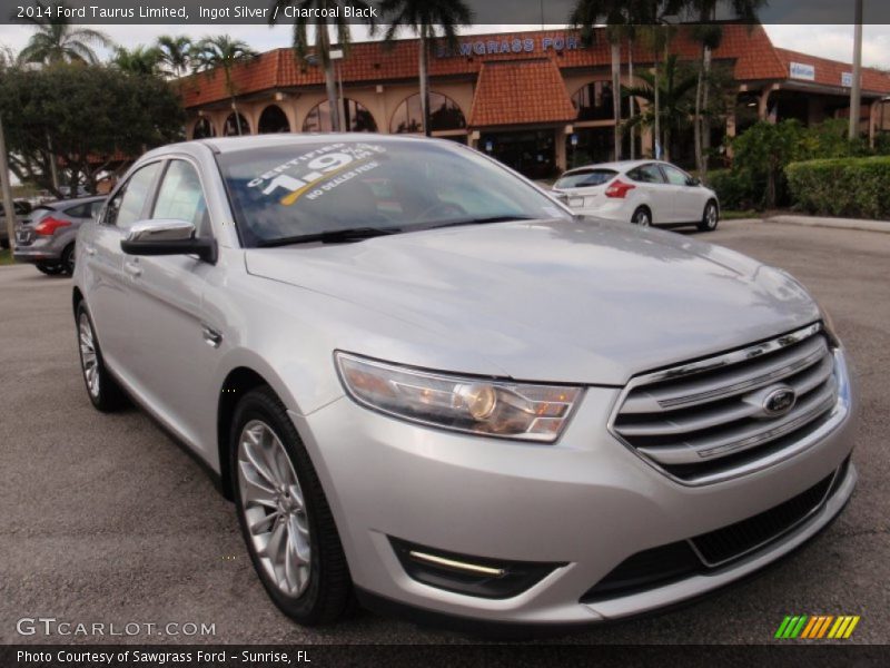 Ingot Silver / Charcoal Black 2014 Ford Taurus Limited