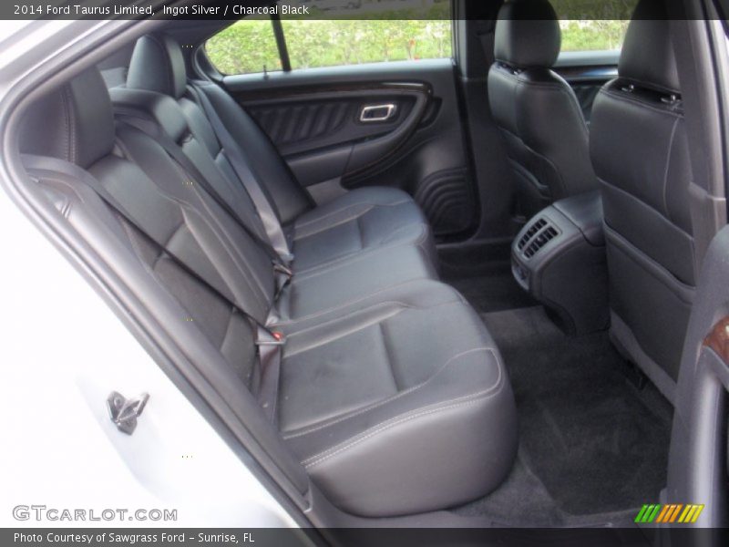 Ingot Silver / Charcoal Black 2014 Ford Taurus Limited