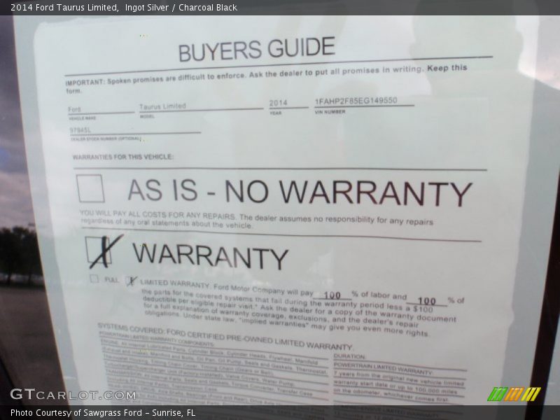 Ingot Silver / Charcoal Black 2014 Ford Taurus Limited
