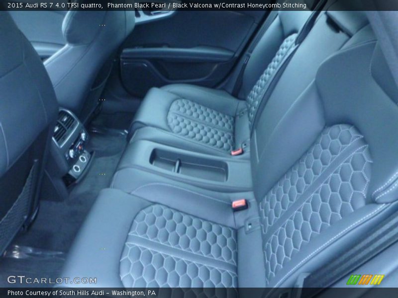 Rear Seat of 2015 RS 7 4.0 TFSI quattro