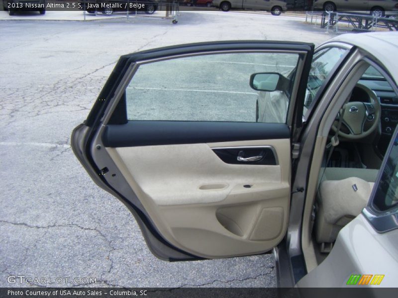 Java Metallic / Beige 2013 Nissan Altima 2.5 S