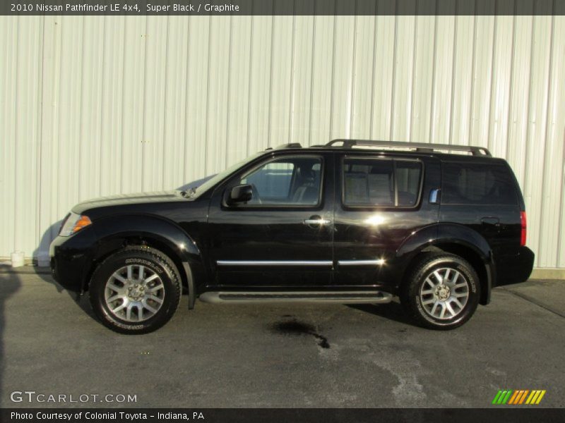 Super Black / Graphite 2010 Nissan Pathfinder LE 4x4