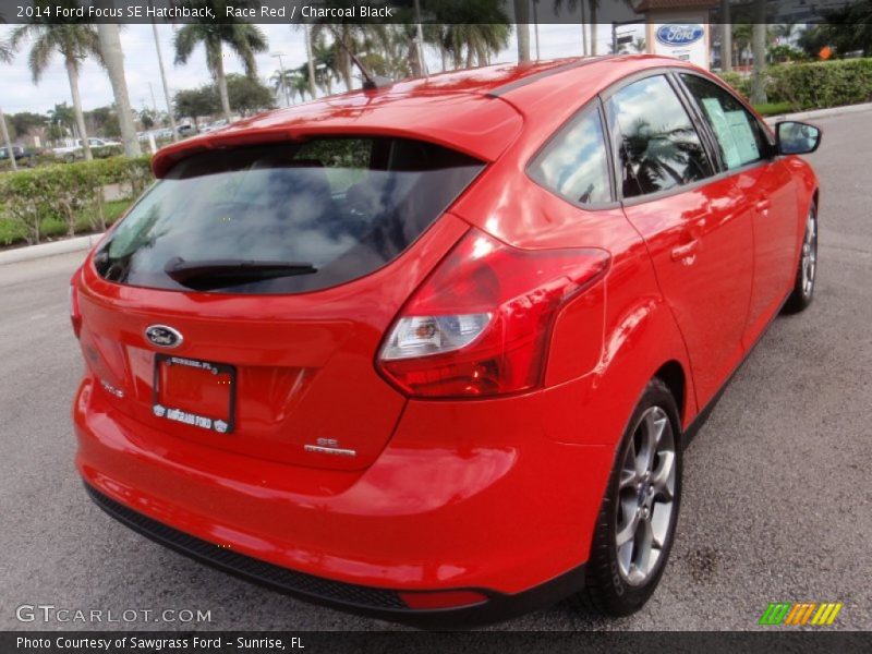 Race Red / Charcoal Black 2014 Ford Focus SE Hatchback