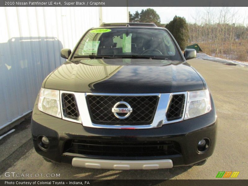Super Black / Graphite 2010 Nissan Pathfinder LE 4x4