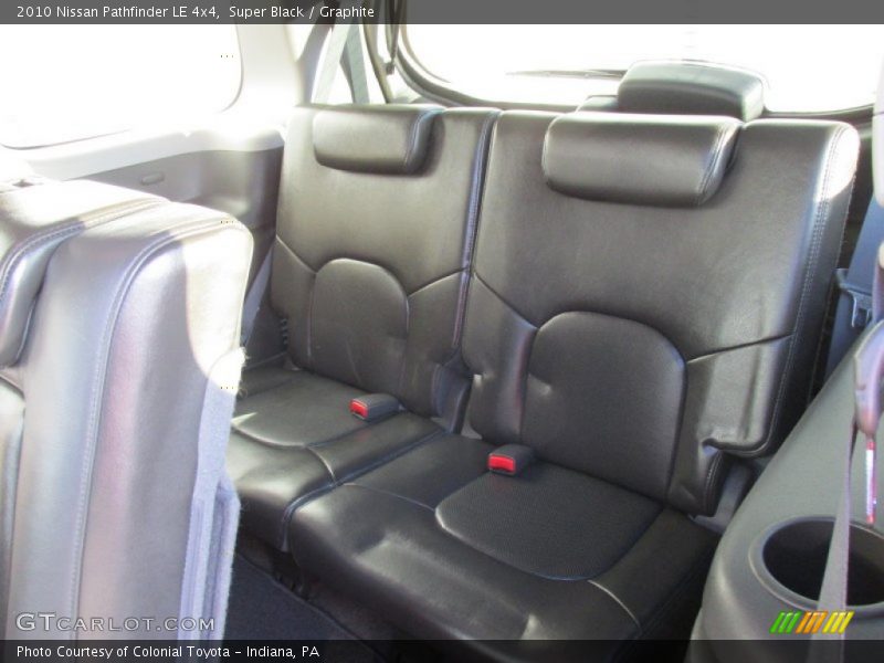 Super Black / Graphite 2010 Nissan Pathfinder LE 4x4