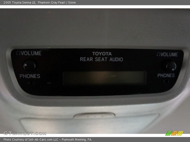 Phantom Gray Pearl / Stone 2005 Toyota Sienna LE