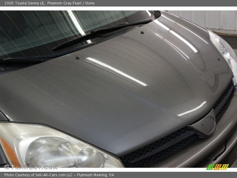 Phantom Gray Pearl / Stone 2005 Toyota Sienna LE