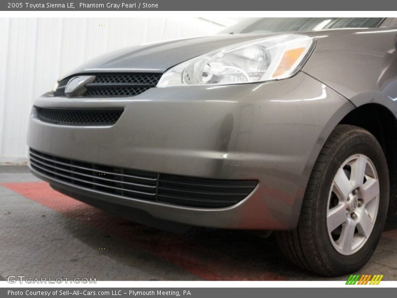 Phantom Gray Pearl / Stone 2005 Toyota Sienna LE