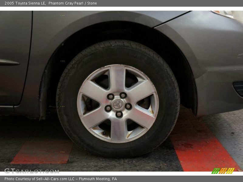 Phantom Gray Pearl / Stone 2005 Toyota Sienna LE