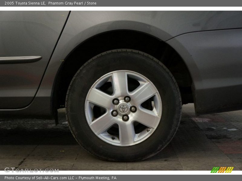 Phantom Gray Pearl / Stone 2005 Toyota Sienna LE