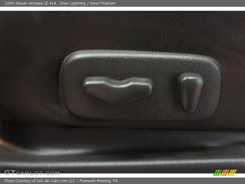 Silver Lightning / Steel/Titanium 2006 Nissan Armada LE 4x4