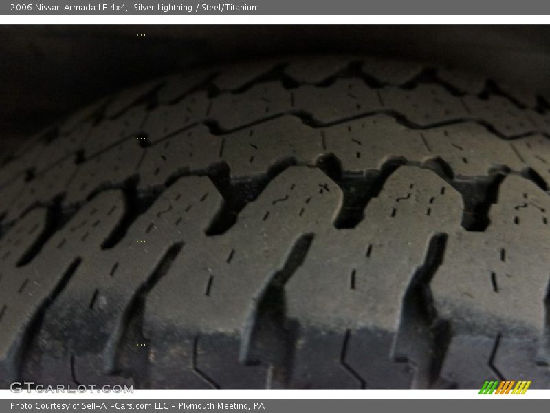 Silver Lightning / Steel/Titanium 2006 Nissan Armada LE 4x4
