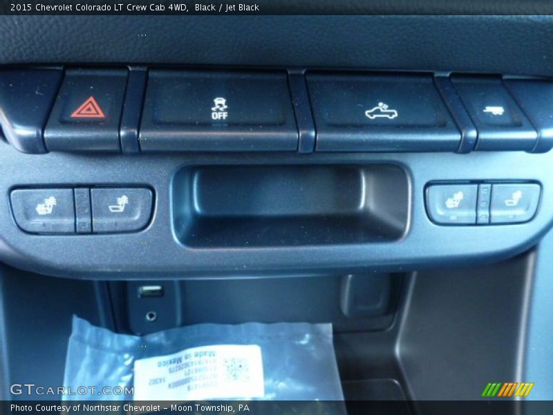 Controls of 2015 Colorado LT Crew Cab 4WD