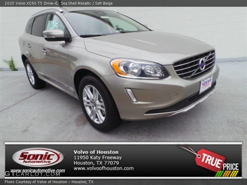 Sea Shell Metallic / Soft Beige 2015 Volvo XC60 T5 Drive-E