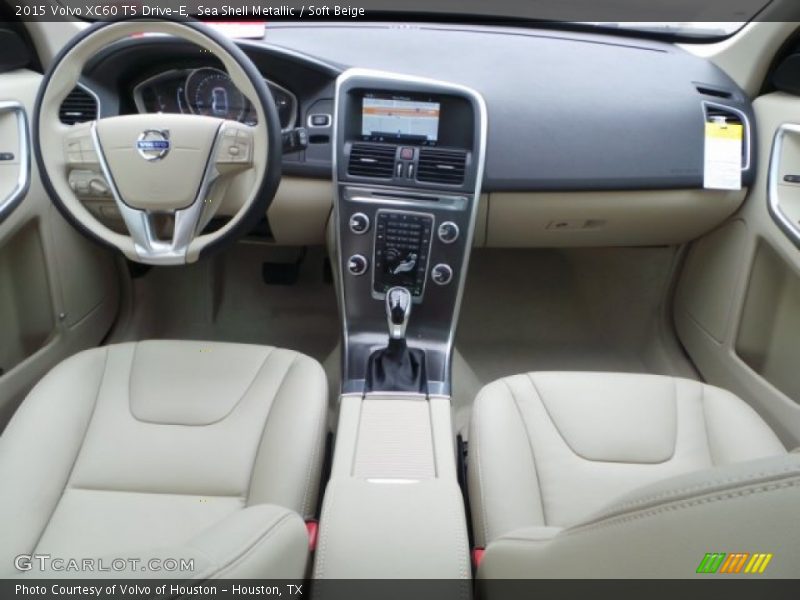 Sea Shell Metallic / Soft Beige 2015 Volvo XC60 T5 Drive-E