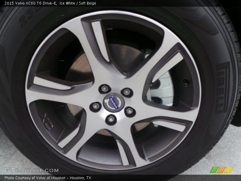  2015 XC60 T6 Drive-E Wheel