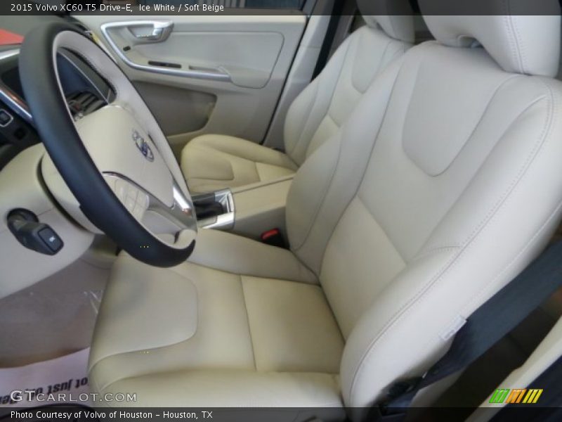 Ice White / Soft Beige 2015 Volvo XC60 T5 Drive-E