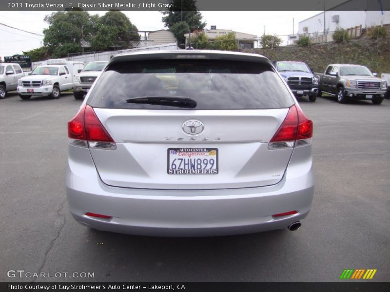 Classic Silver Metallic / Light Gray 2013 Toyota Venza LE