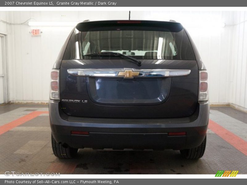 Granite Gray Metallic / Dark Gray 2007 Chevrolet Equinox LS