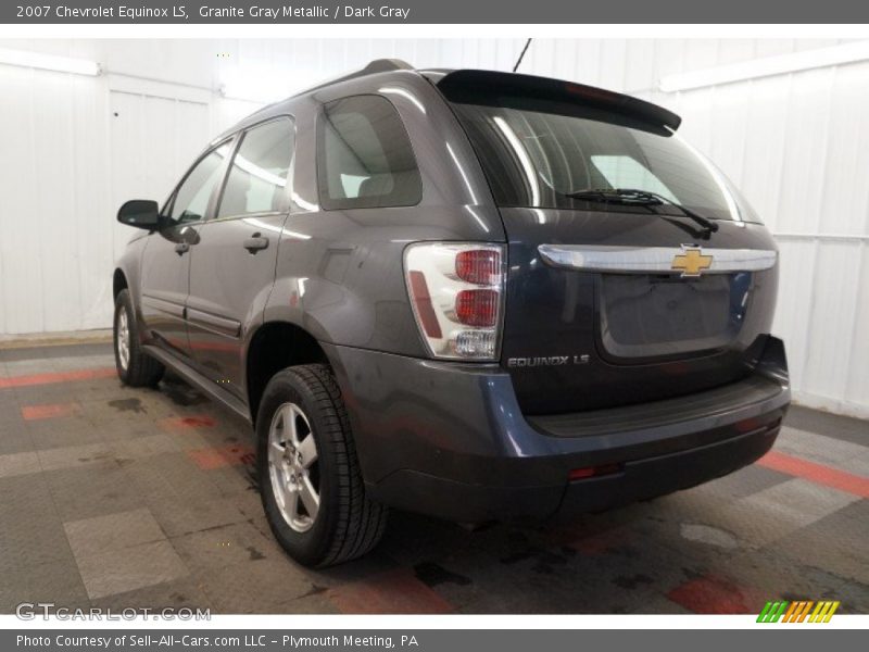 Granite Gray Metallic / Dark Gray 2007 Chevrolet Equinox LS