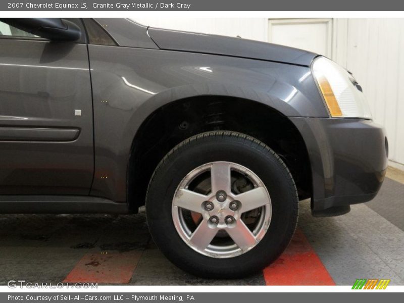 Granite Gray Metallic / Dark Gray 2007 Chevrolet Equinox LS