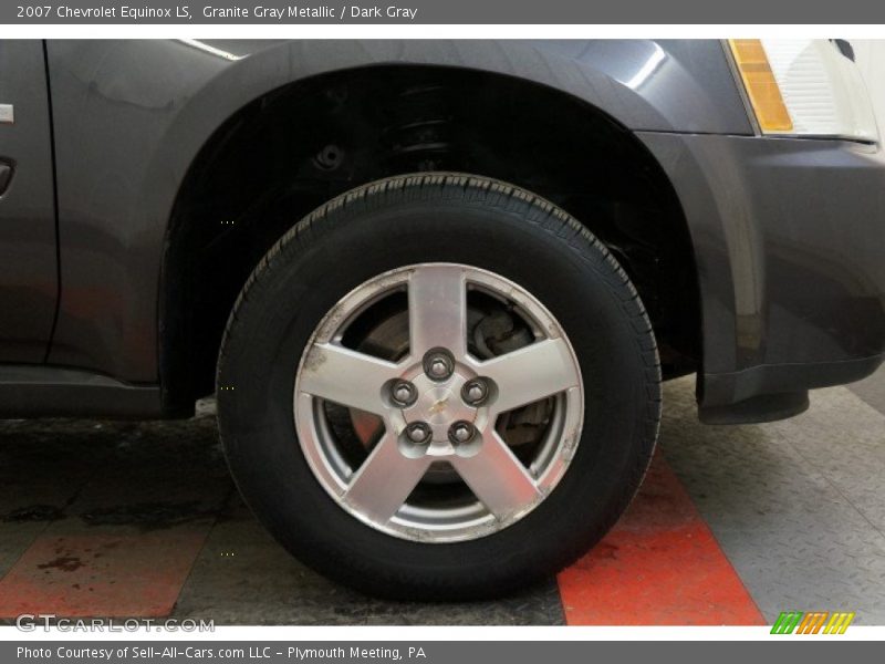 Granite Gray Metallic / Dark Gray 2007 Chevrolet Equinox LS