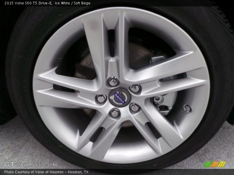 Ice White / Soft Beige 2015 Volvo S60 T5 Drive-E
