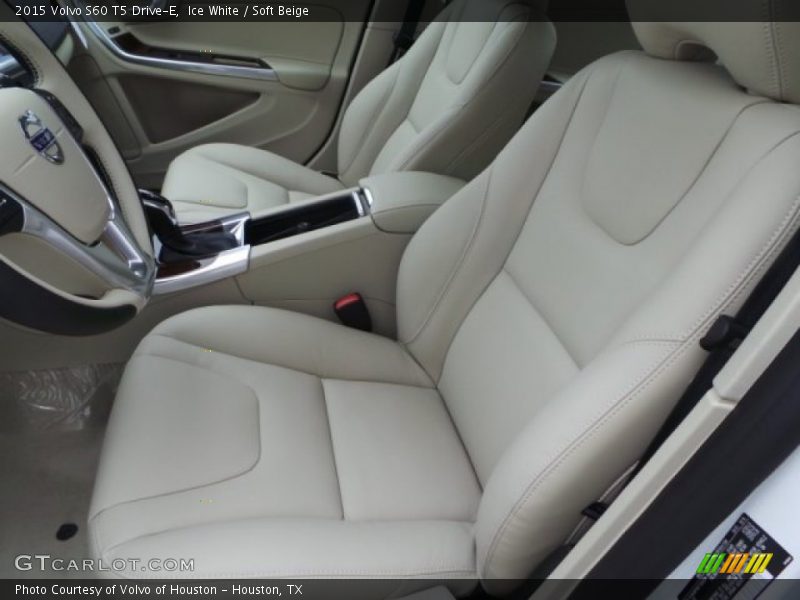 Ice White / Soft Beige 2015 Volvo S60 T5 Drive-E