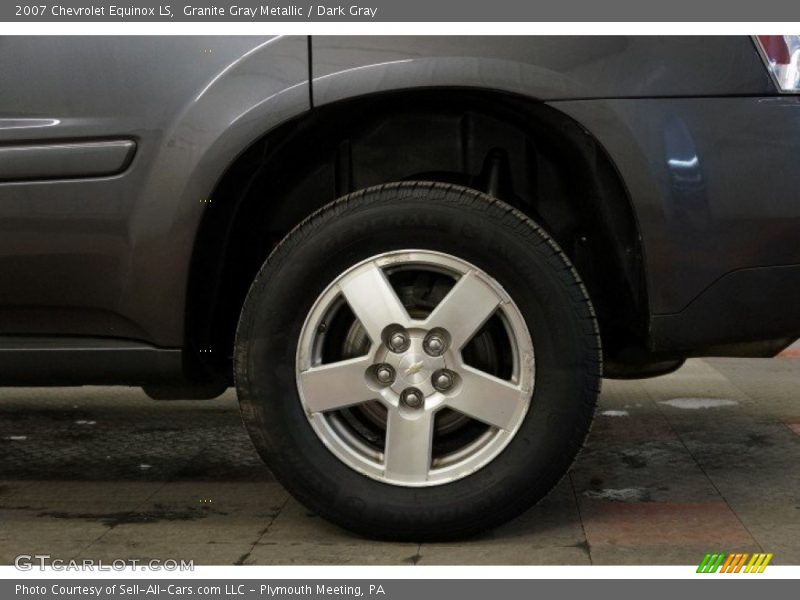 Granite Gray Metallic / Dark Gray 2007 Chevrolet Equinox LS