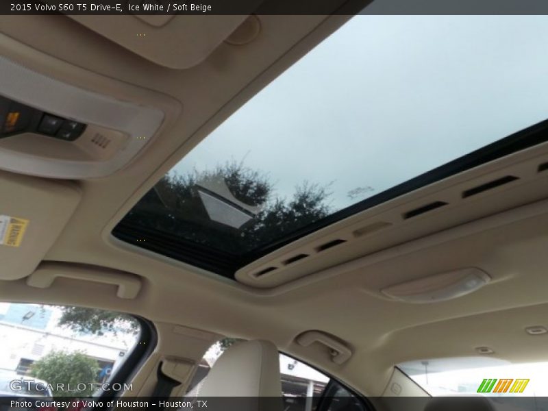 Ice White / Soft Beige 2015 Volvo S60 T5 Drive-E