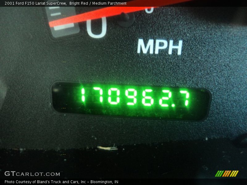 Bright Red / Medium Parchment 2001 Ford F150 Lariat SuperCrew