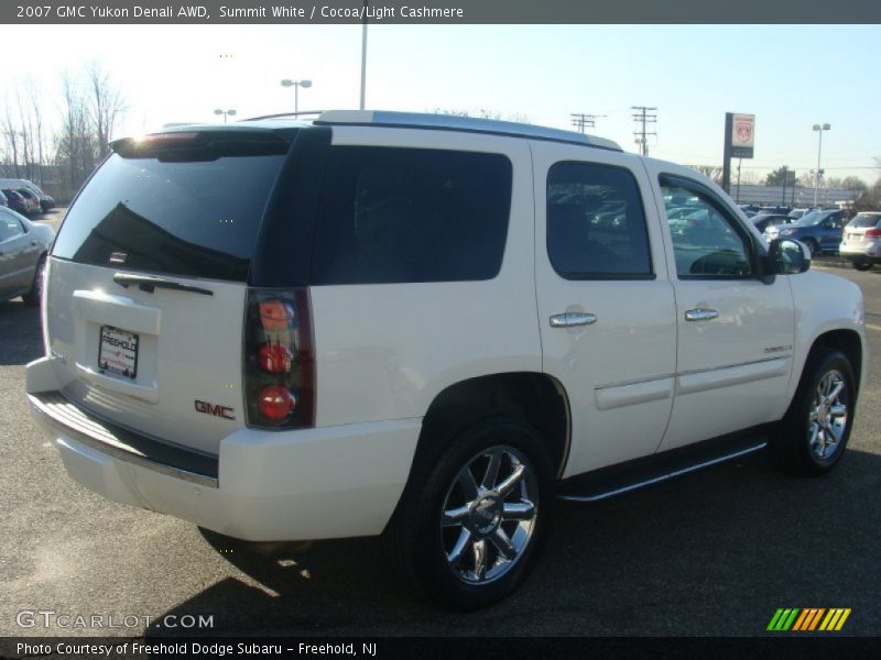 Summit White / Cocoa/Light Cashmere 2007 GMC Yukon Denali AWD