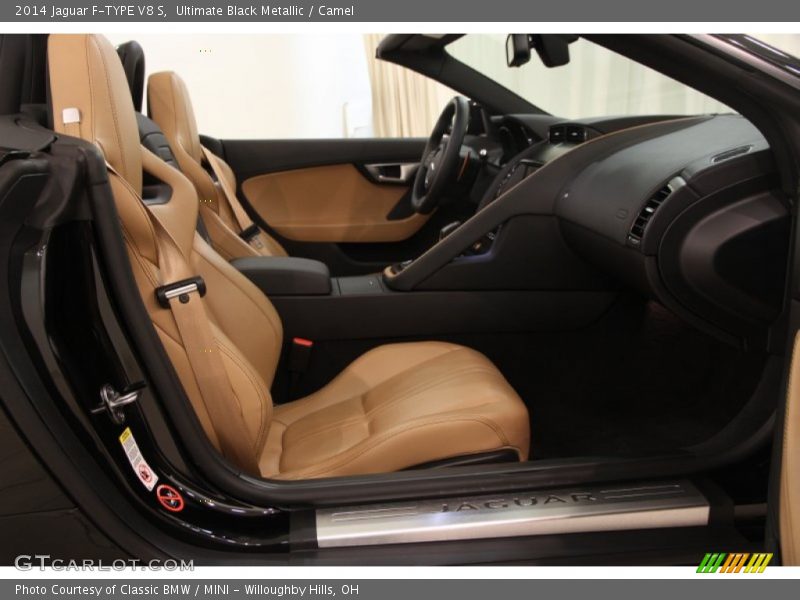 Ultimate Black Metallic / Camel 2014 Jaguar F-TYPE V8 S