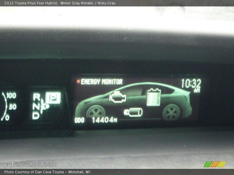 Winter Gray Metallic / Misty Gray 2013 Toyota Prius Four Hybrid