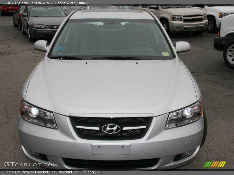Bright Silver / Black 2007 Hyundai Sonata SE V6