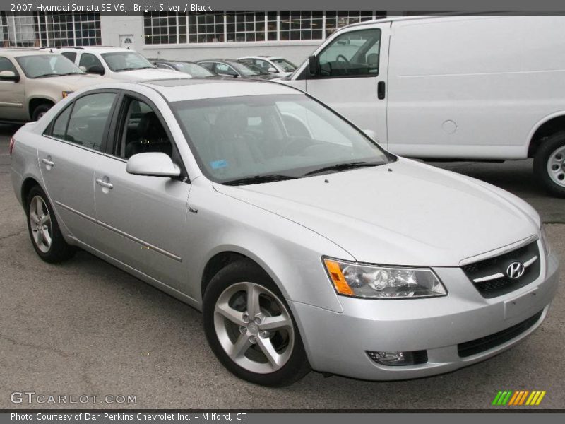 Bright Silver / Black 2007 Hyundai Sonata SE V6