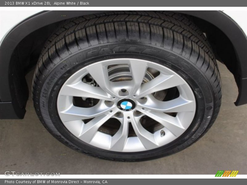 Alpine White / Black 2013 BMW X1 xDrive 28i