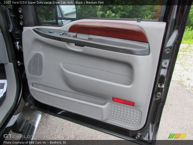 Black / Medium Flint 2007 Ford F250 Super Duty Lariat Crew Cab 4x4