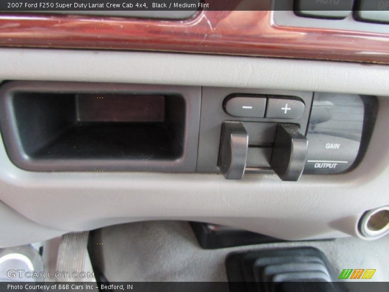 Black / Medium Flint 2007 Ford F250 Super Duty Lariat Crew Cab 4x4